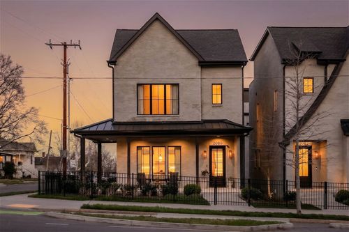 2080 12th Ave S, Nashville, TN, 37204-2037 | Card Image