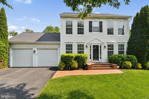 35934 Newberry Crossing Pl, ROUND HILL, VA, 20141-2610 | Card Image