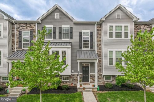 104 Hartzels Ln, CHALFONT, PA, 18914-1362 | Card Image