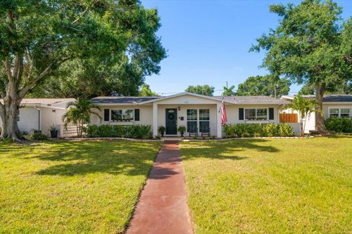 652 42nd Ave Ne, St Petersburg, FL, 33703-5014 | Card Image