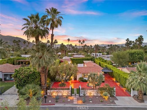 206 E Morongo Rd, Palm Springs, CA, 92264-8402 | Card Image