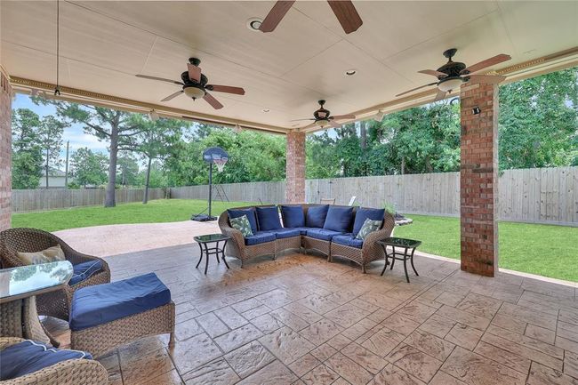 20918 Rose Crossing Ln, House other with 4 bedrooms, 3 bathrooms and 2 parking in Spring TX | Image 6
