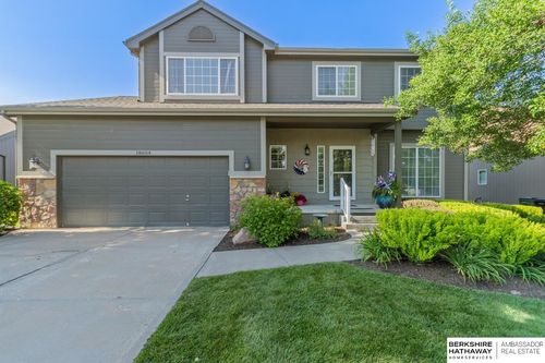18604 Polk St, Omaha, NE, 68135-1846 | Card Image