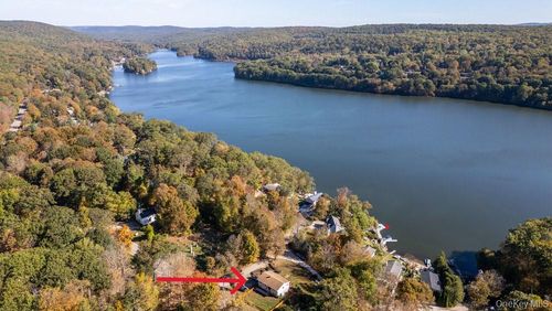 23 Lakeview Dr, Holmes, NY, 12531-5531 | Card Image