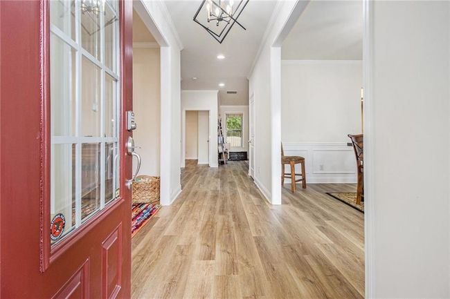 218 3 Rd Ave, House other with 5 bedrooms, 3 bathrooms and 2 parking in Avondale estates GA | Image 18