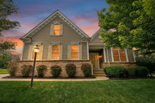 413 Foxchase Way, Morgantown, WV, 26508-1614 | Card Image