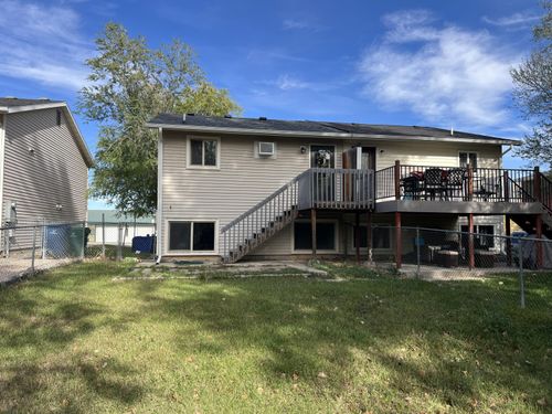 426 W 11th St, Sheridan, WY, 82801-2450 | Card Image