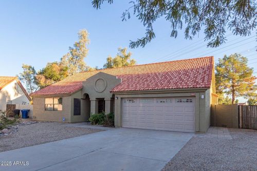 1337 E Mineral Rd, Gilbert, AZ, 85234-4808 | Card Image