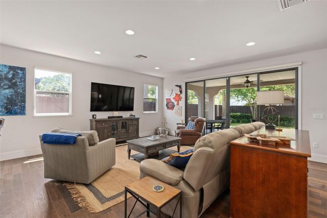 1614 Hart Ln, House other with 3 bedrooms, 3 bathrooms and null parking in ORLANDO FL | Image 15