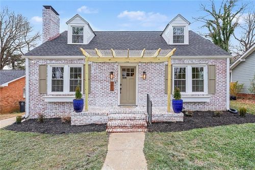 2013 Walker Ave, Greensboro, NC, 27403-1653 | Card Image