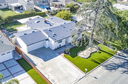 12611 Loraleen St, Garden Grove, CA, 92841-4819 | Card Image