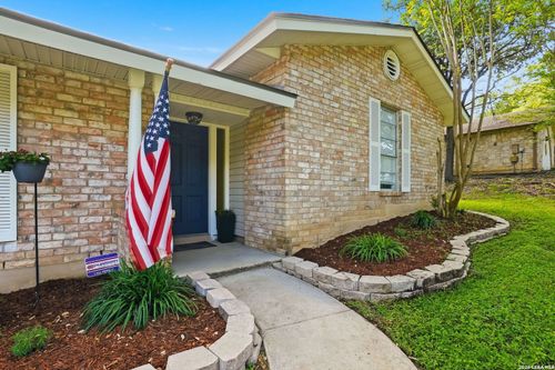105 Mossridge, Universal City, TX, 78148-3516 | Card Image