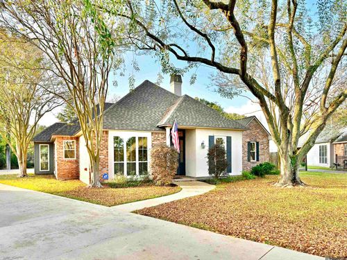 15509 Therese Ct, Prairieville, LA, 70769-4392 | Card Image