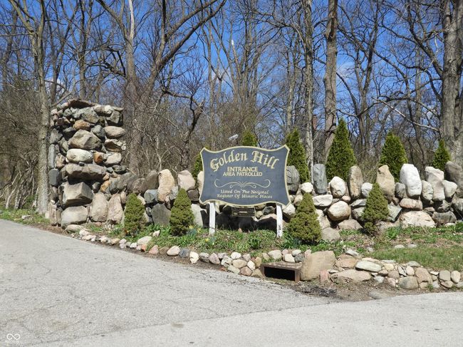 Entrance to Golden Hill subdivision is across the street. | Image 38