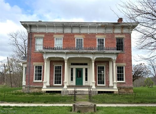 1 E Front Street, Milan, OH, 44846 | Card Image