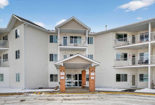 303-3 Parklane Way, Strathmore, AB, T1P1N6 | Card Image