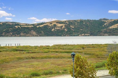450 E E Street, Benicia, CA, 94510 | Card Image