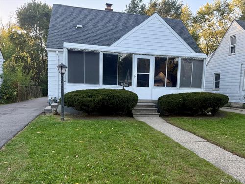 12367 Lansdowne St, Detroit, MI, 48224-1080 | Card Image