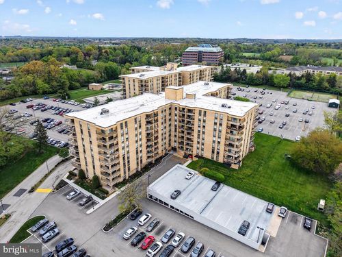 2213-666 W Germantown Pike, PLYMOUTH MEETING, PA, 19462-1010 | Card Image