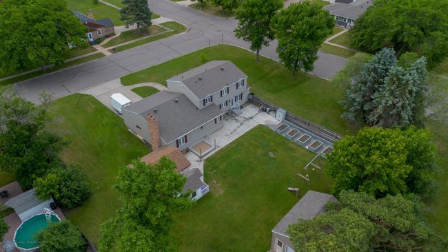 Rear | Image 38