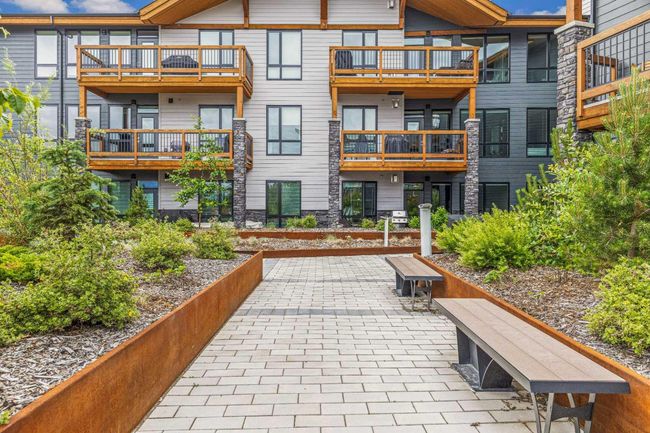 316 - 106 Stewart Creek Rise, Condo with 2 bedrooms, 2 bathrooms and 2 parking in Canmore AB | Image 32