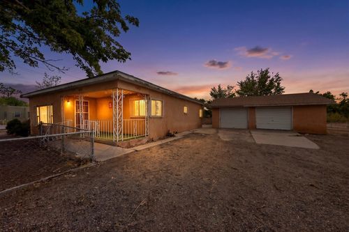 2062 Tapia Blvd Sw, Albuquerque, NM, 87105-4545 | Card Image