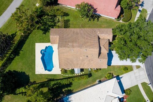 1304 Lake Breeze Dr, Wellington, FL, 33414-7955 | Card Image