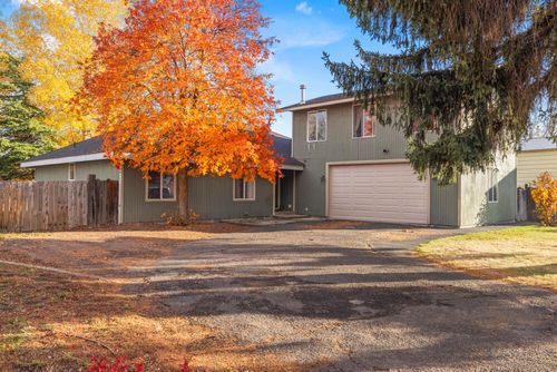 3919 Redondo Way, Klamath Falls, OR, 97603-7722 | Card Image