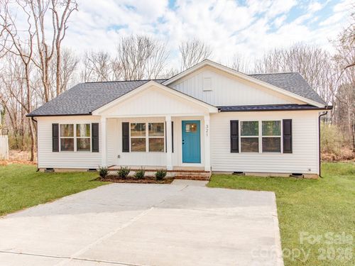 321 Honeywood Ln, Monroe, NC, 28110-8613 | Card Image
