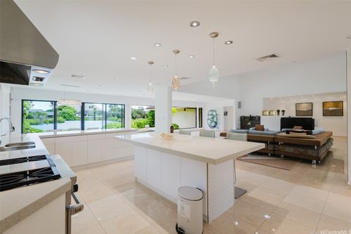 a-5949 Kalanianaole Hwy, Honolulu, HI, 96821-2357 | Card Image