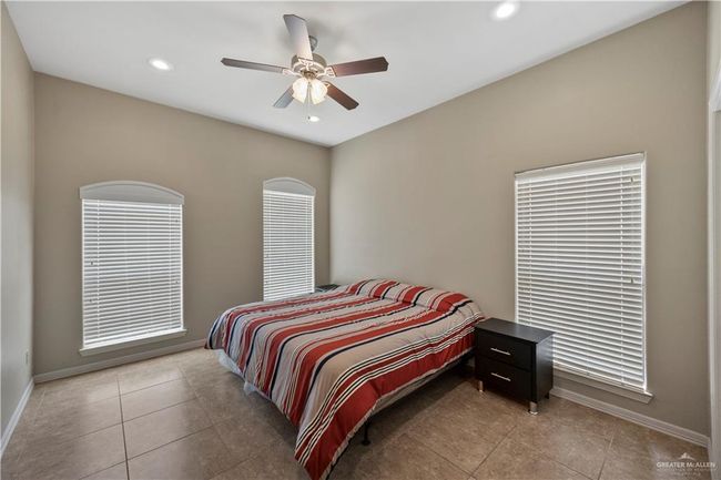 APT-9 - 2715 Mimosa St, Condo with 3 bedrooms, 2 bathrooms and null parking in Mission TX | Image 12