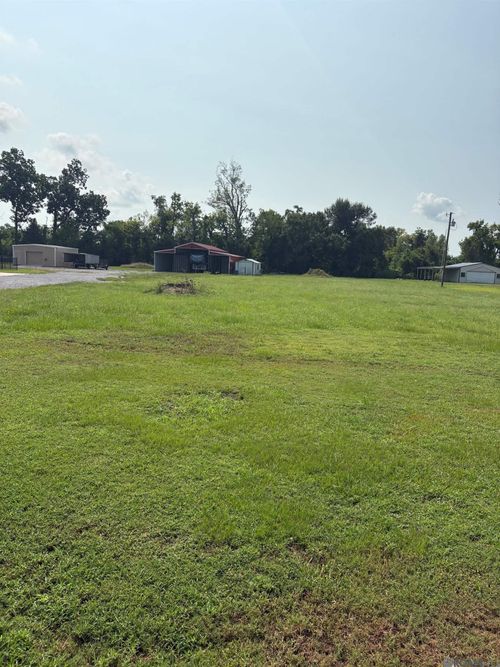 38043 Osten Beard Rd, Darrow, LA, 70725-2109 | Card Image