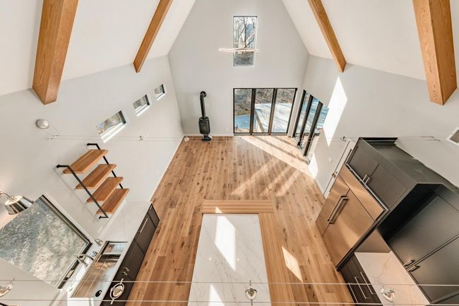 N53W34235 Road Q, House other with 4 bedrooms, 3 bathrooms and null parking in Okauchee WI | Image 43