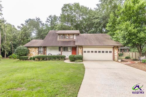 102 Sweetwater Ct, Warner Robins, GA, 31088-6142 | Card Image