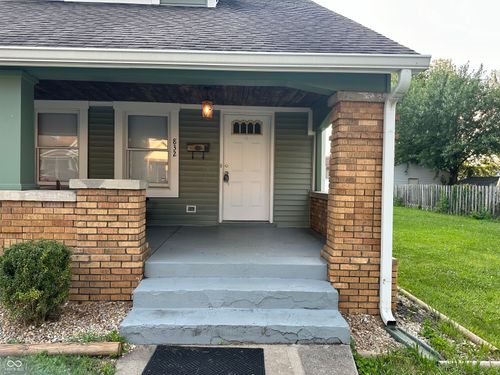 832 N California St, Indianapolis, IN, 46202-3046 | Card Image