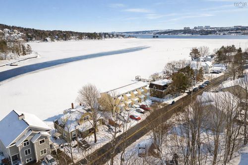 473 Shore Dr, Bedford, NS, B4A2C7 | Card Image