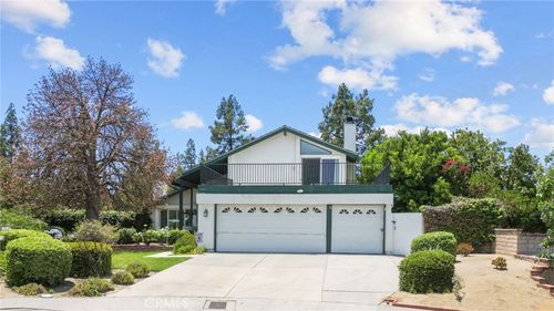 8405 Melba Ave, West Hills, CA, 91304-3119 | Card Image