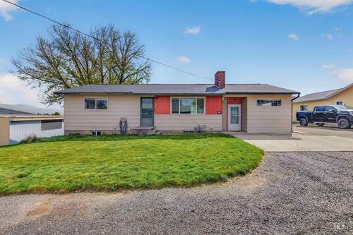 1301 Boston St, Clarkston, WA, 99403-2425 | Card Image