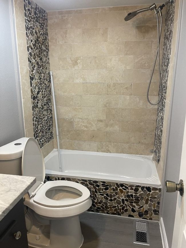 22 Niederwald Dr, House other with 3 bedrooms, 2 bathrooms and 8 parking in Kyle TX | Image 5