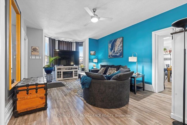 13 Church St, House other with 7 bedrooms, 4 bathrooms and 4 parking in Stirling ON | Image 4