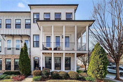 2054 Rockledge Rd Ne, Atlanta, GA, 30324-4123 | Card Image