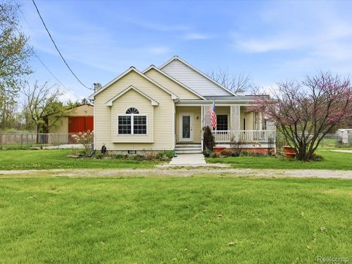 1918 Harvey Road, Kimball Township, MI, 48074 | Card Image