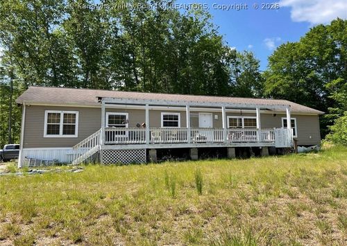 2983 Wallback Rd, Valley Fork, WV, 25285-9249 | Card Image