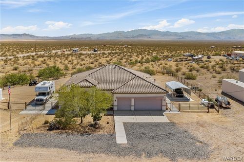 4256 Zircon Rd, Golden Valley, AZ, 86413 | Card Image