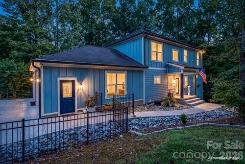 122 Brookridge Ln, Mooresville, NC, 28117-6810 | Card Image