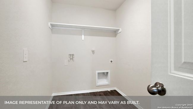427 Hodges Street, House other with 4 bedrooms, 3 bathrooms and null parking in Maxwell TX | Image 17