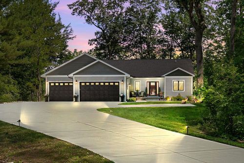 N3900 Primrose Lane, MOUNT MORRIS, WI, 54982 | Card Image