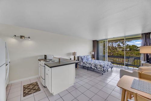 apt-e16-120 Hui Rd F, Lahaina, HI, 96761-9102 | Card Image