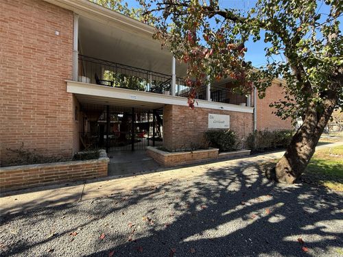 apt-6-1801 Cortlandt St, Houston, TX, 77008-4354 | Card Image