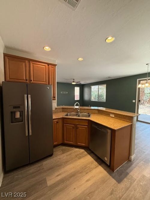 766 Crest Valley Pl, Henderson, NV, 89011-2663 | Card Image